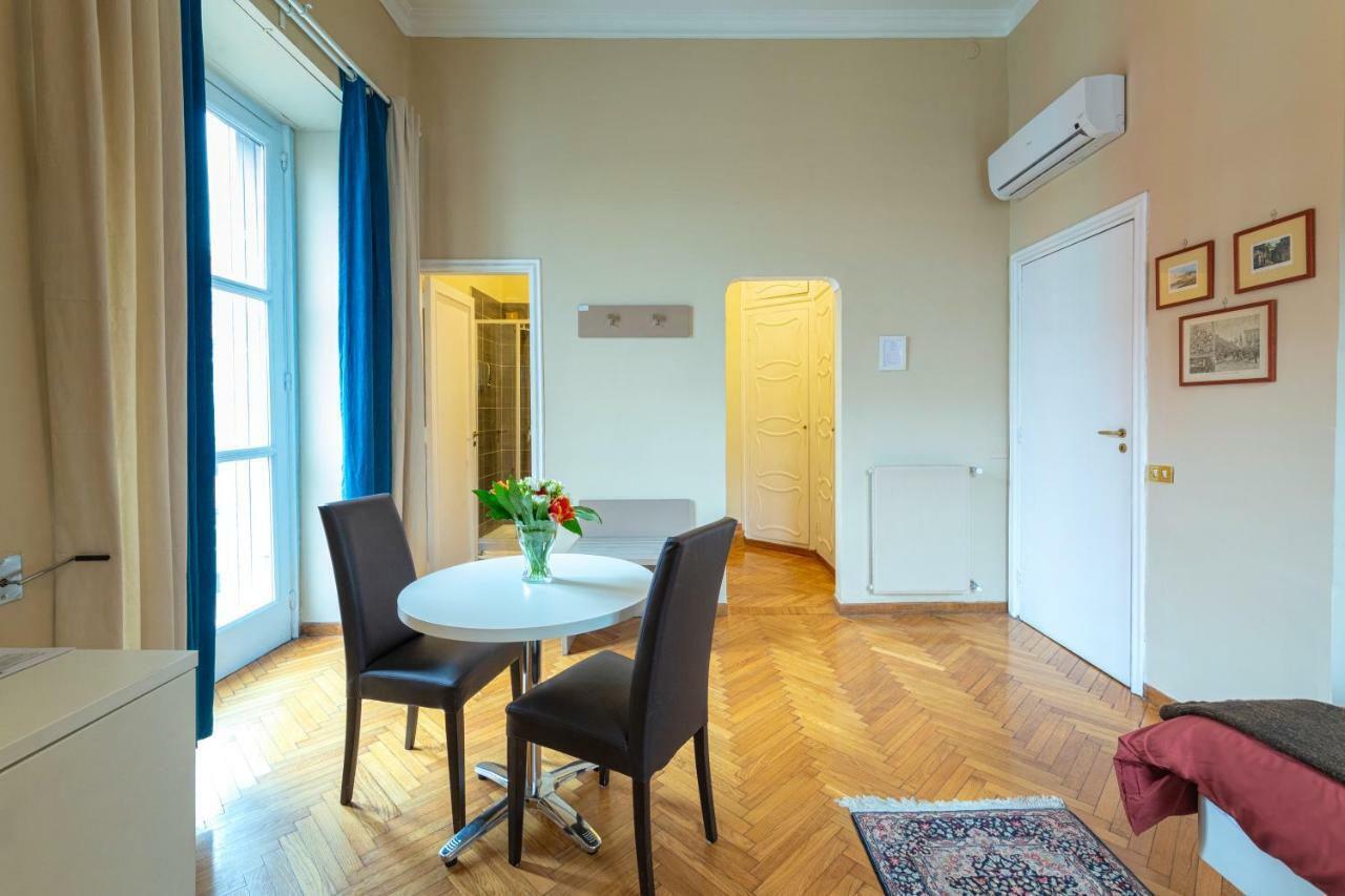 Il Ventre Di Napoli " Costantinopoli" Hotel ภายนอก รูปภาพ