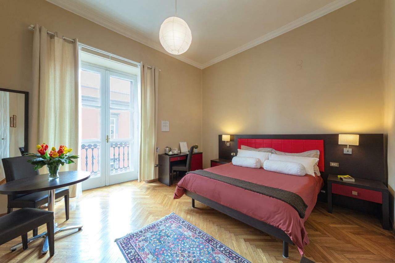 Il Ventre Di Napoli " Costantinopoli" Hotel ภายนอก รูปภาพ