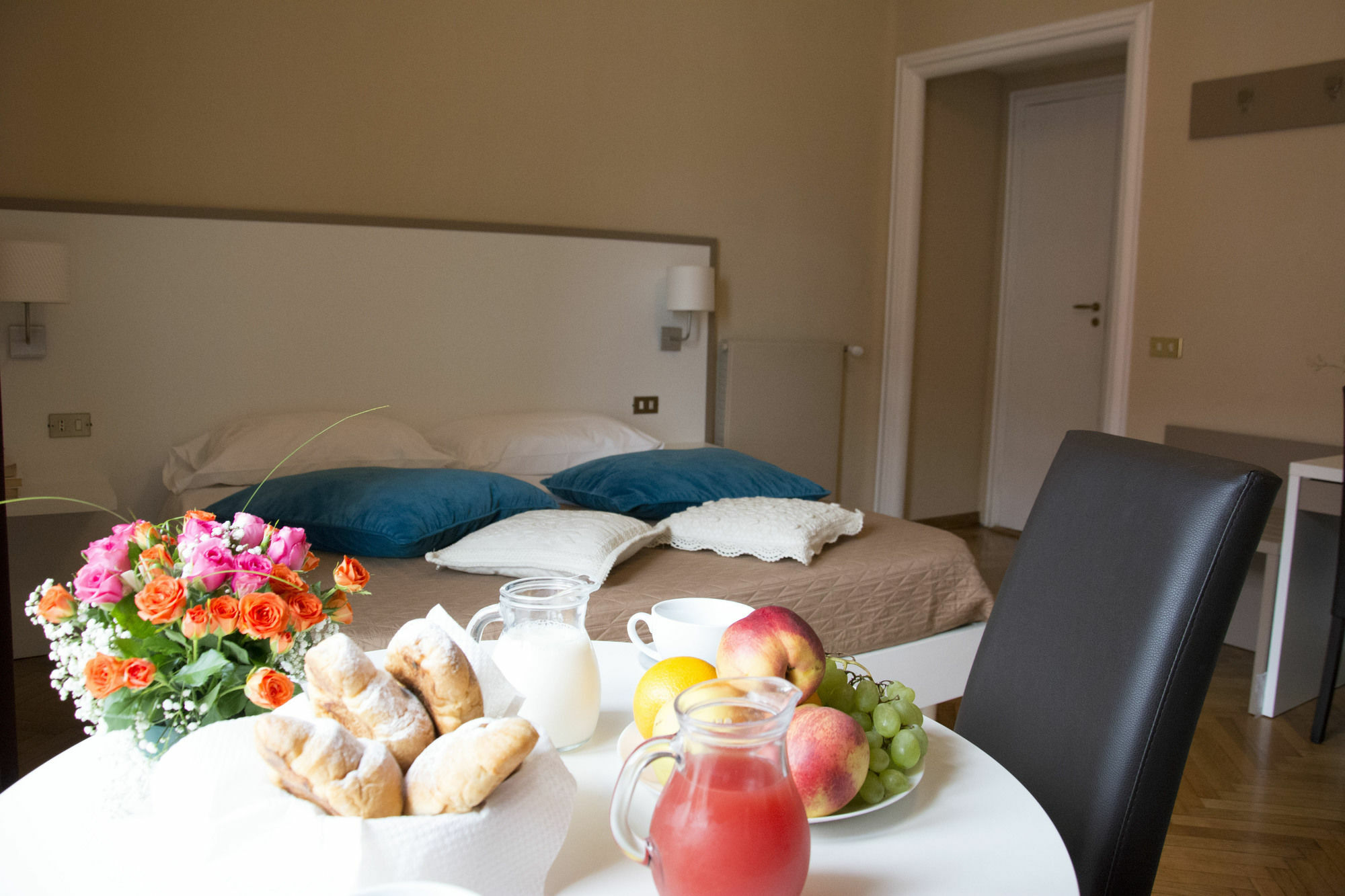 Il Ventre Di Napoli " Costantinopoli" Hotel ภายนอก รูปภาพ