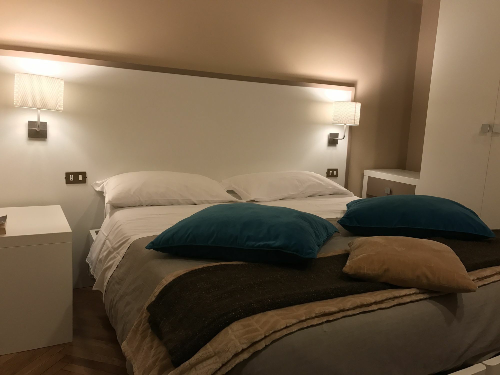 Il Ventre Di Napoli " Costantinopoli" Hotel ภายนอก รูปภาพ