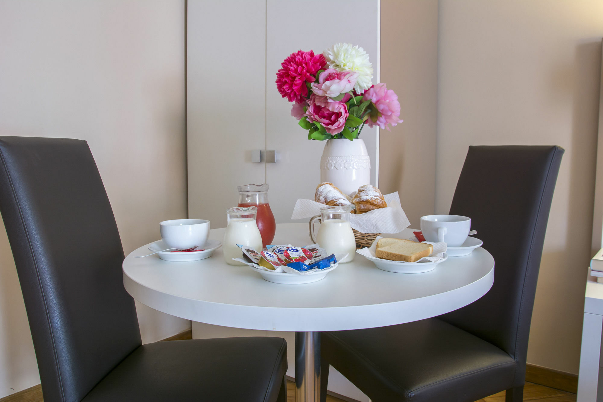 Il Ventre Di Napoli " Costantinopoli" Hotel ภายนอก รูปภาพ